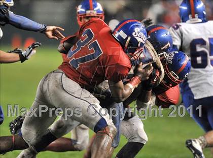 Thumbnail 2 in Serra vs. Folsom (CIF State D2 Final) photogallery.
