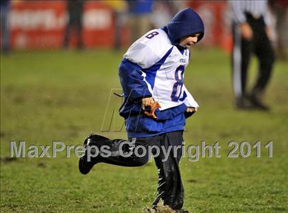 Thumbnail 1 in Serra vs. Folsom (CIF State D2 Final) photogallery.