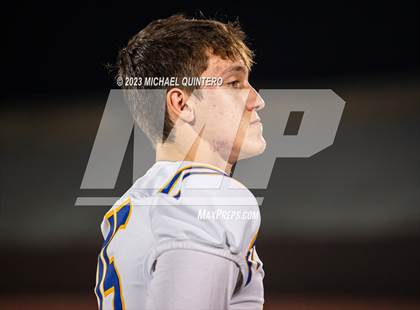 Thumbnail 2 in Sinton vs. Lago Vista (UIL Football 4A Division 2 Area) photogallery.