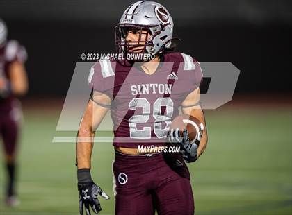 Thumbnail 2 in Sinton vs. Lago Vista (UIL Football 4A Division 2 Area) photogallery.