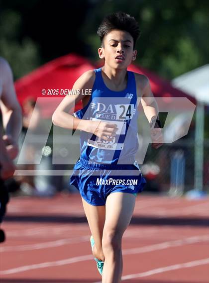 Thumbnail 2 in Halden Invitational (1600 Meter) photogallery.
