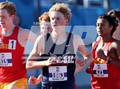 Thumbnail 1 in Halden Invitational (1600 Meter) photogallery.