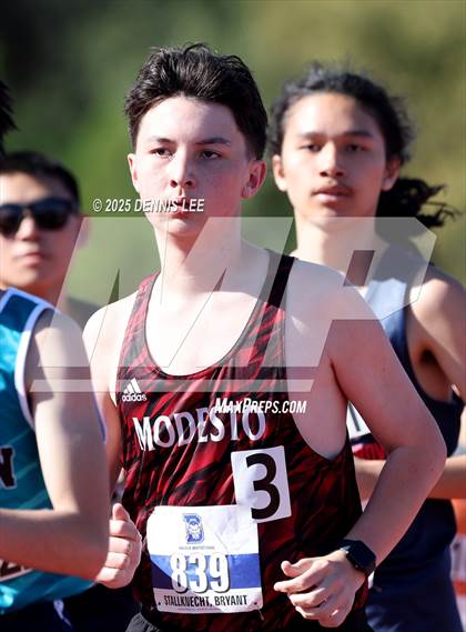 Thumbnail 2 in Halden Invitational (1600 Meter) photogallery.