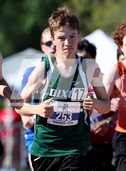 Thumbnail 1 in Halden Invitational (1600 Meter) photogallery.