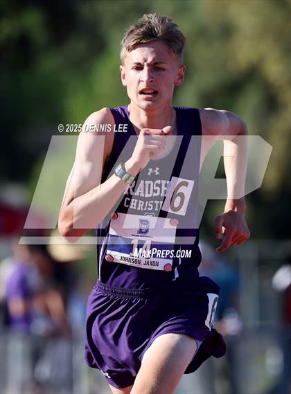 Thumbnail 2 in Halden Invitational (1600 Meter) photogallery.