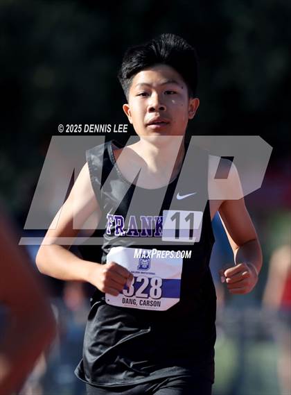 Thumbnail 2 in Halden Invitational (1600 Meter) photogallery.