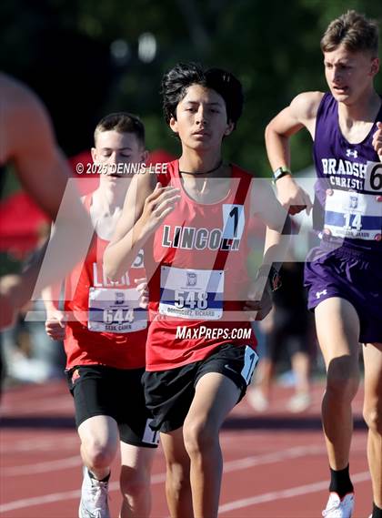 Thumbnail 1 in Halden Invitational (1600 Meter) photogallery.