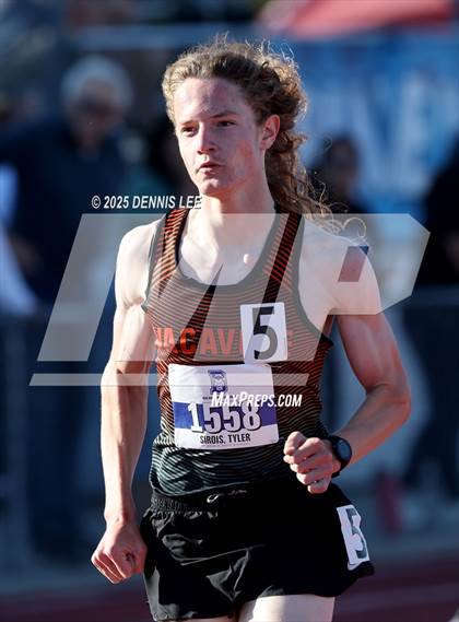 Thumbnail 2 in Halden Invitational (1600 Meter) photogallery.
