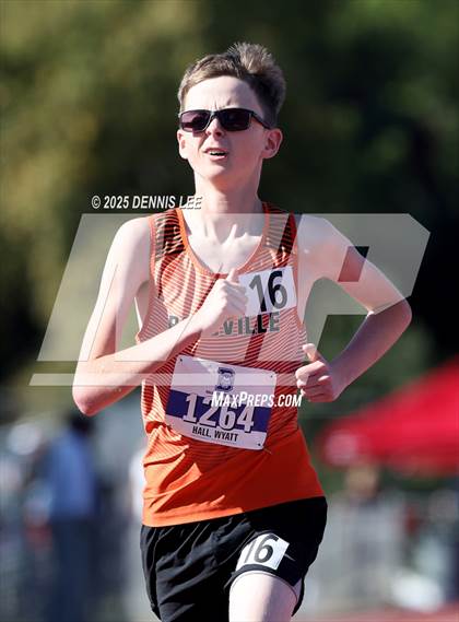 Thumbnail 3 in Halden Invitational (1600 Meter) photogallery.