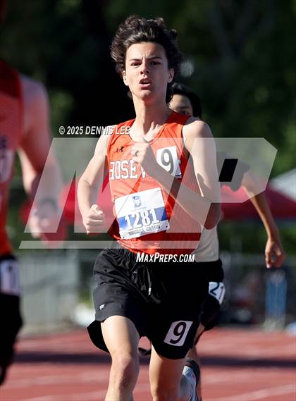 Thumbnail 2 in Halden Invitational (1600 Meter) photogallery.