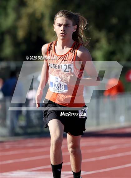 Thumbnail 1 in Halden Invitational (1600 Meter) photogallery.