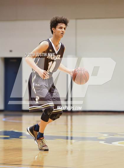 Thumbnail 2 in Francis Parker vs. Cathedral Catholic (CIF SDS D1 Final) photogallery.