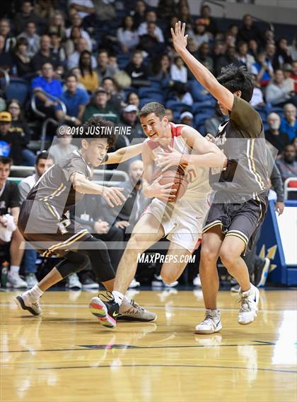 Thumbnail 2 in Francis Parker vs. Cathedral Catholic (CIF SDS D1 Final) photogallery.