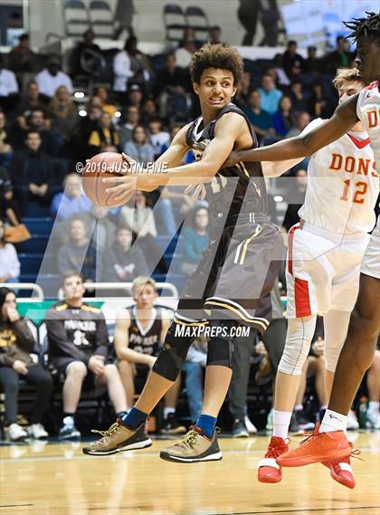 Thumbnail 2 in Francis Parker vs. Cathedral Catholic (CIF SDS D1 Final) photogallery.