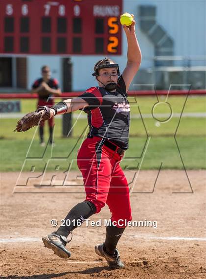Thumbnail 1 in Rose Bud vs. Harmony Grove (AAA 3A Regional Playoff) photogallery.