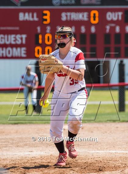 Thumbnail 2 in Rose Bud vs. Harmony Grove (AAA 3A Regional Playoff) photogallery.