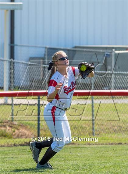 Thumbnail 3 in Rose Bud vs. Harmony Grove (AAA 3A Regional Playoff) photogallery.