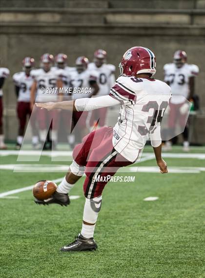 Thumbnail 1 in Boston College High vs. Brockton photogallery.