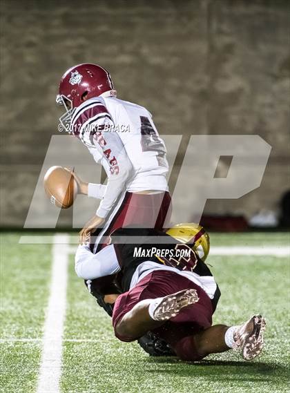 Thumbnail 2 in Boston College High vs. Brockton photogallery.