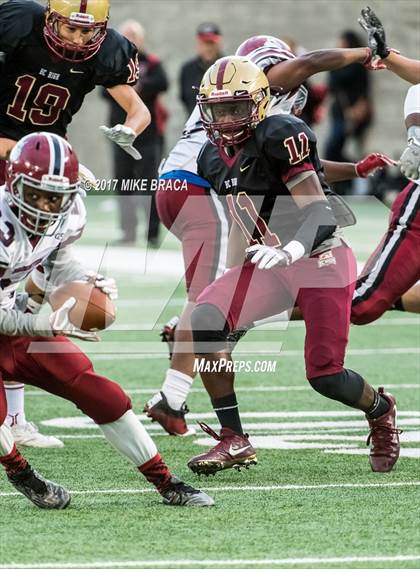 Thumbnail 2 in Boston College High vs. Brockton photogallery.