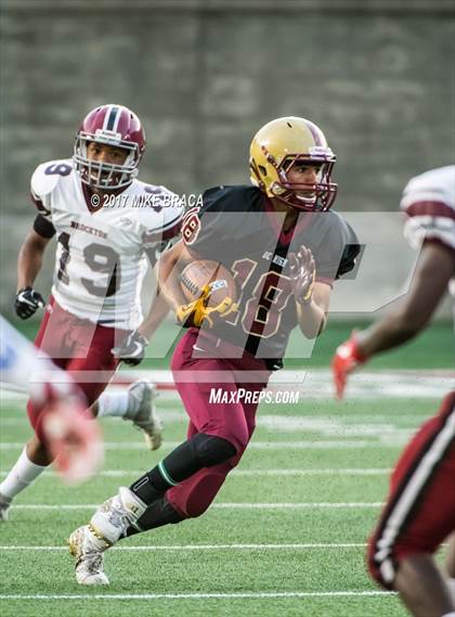 Thumbnail 3 in Boston College High vs. Brockton photogallery.