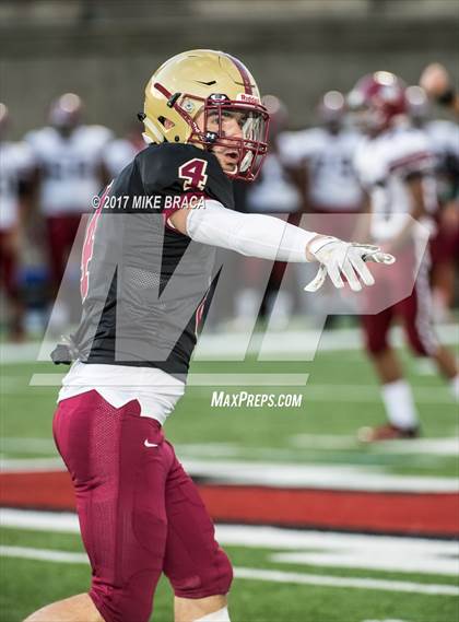 Thumbnail 2 in Boston College High vs. Brockton photogallery.