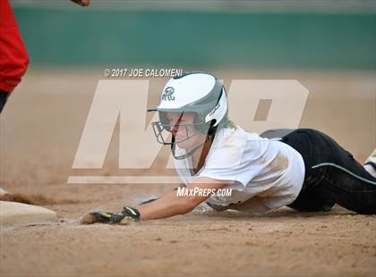 Thumbnail 3 in Reagan [Ronald] vs Lake Travis (UIL 6A Bi-District Playoff) photogallery.