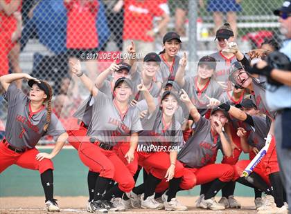 Thumbnail 3 in Reagan [Ronald] vs Lake Travis (UIL 6A Bi-District Playoff) photogallery.