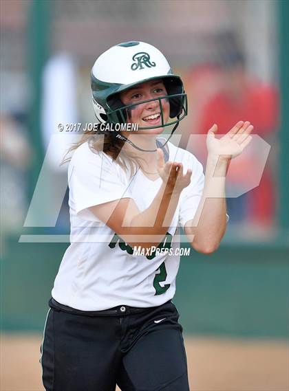 Thumbnail 3 in Reagan [Ronald] vs Lake Travis (UIL 6A Bi-District Playoff) photogallery.