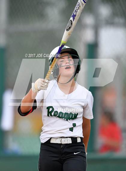 Thumbnail 3 in Reagan [Ronald] vs Lake Travis (UIL 6A Bi-District Playoff) photogallery.