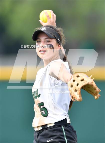 Thumbnail 1 in Reagan [Ronald] vs Lake Travis (UIL 6A Bi-District Playoff) photogallery.