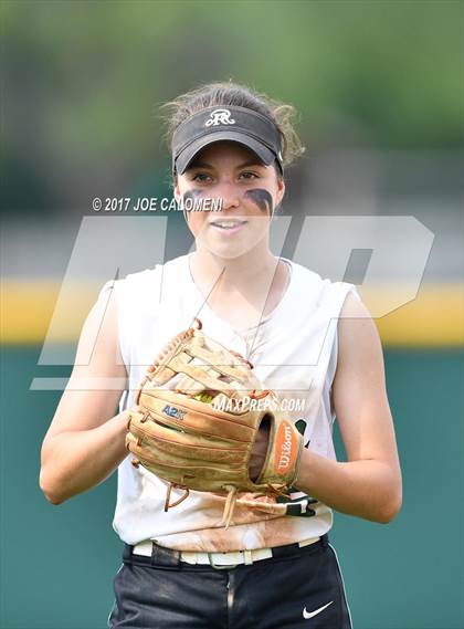 Thumbnail 2 in Reagan [Ronald] vs Lake Travis (UIL 6A Bi-District Playoff) photogallery.