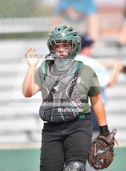 Thumbnail 1 in Reagan [Ronald] vs Lake Travis (UIL 6A Bi-District Playoff) photogallery.