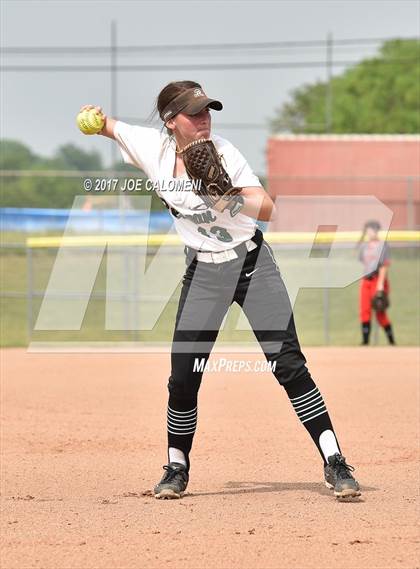 Thumbnail 2 in Reagan [Ronald] vs Lake Travis (UIL 6A Bi-District Playoff) photogallery.