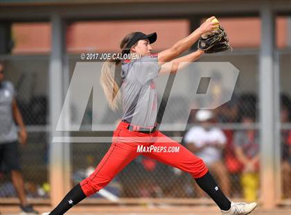 Thumbnail 1 in Reagan [Ronald] vs Lake Travis (UIL 6A Bi-District Playoff) photogallery.