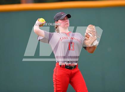 Thumbnail 1 in Reagan [Ronald] vs Lake Travis (UIL 6A Bi-District Playoff) photogallery.