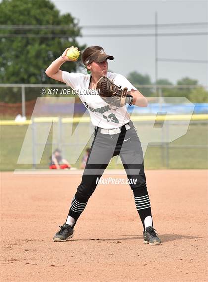 Thumbnail 3 in Reagan [Ronald] vs Lake Travis (UIL 6A Bi-District Playoff) photogallery.