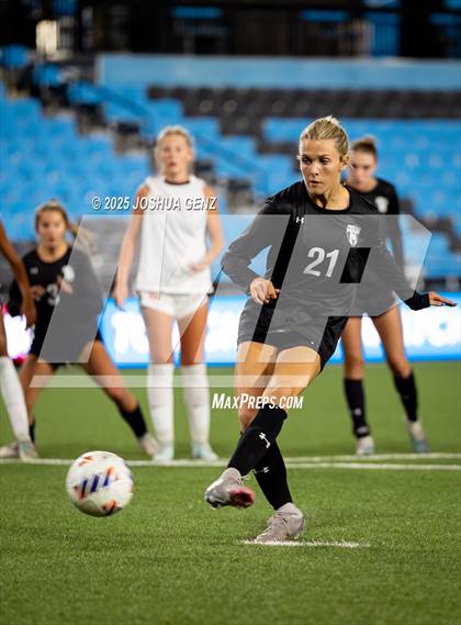 Thumbnail 1 in Fossil Ridge vs. Castle View (CHSAA 5A Final) photogallery.