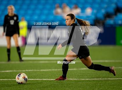 Thumbnail 2 in Fossil Ridge vs. Castle View (CHSAA 5A Final) photogallery.