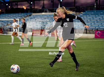 Thumbnail 3 in Fossil Ridge vs. Castle View (CHSAA 5A Final) photogallery.