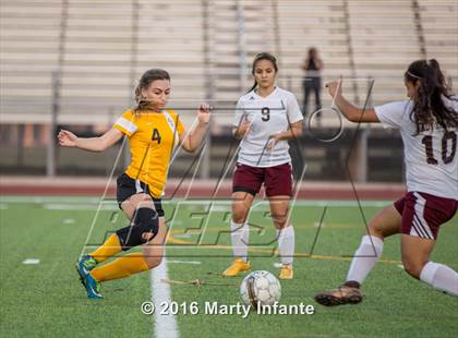Thumbnail 3 in Hanna @ Los Fresnos  photogallery.
