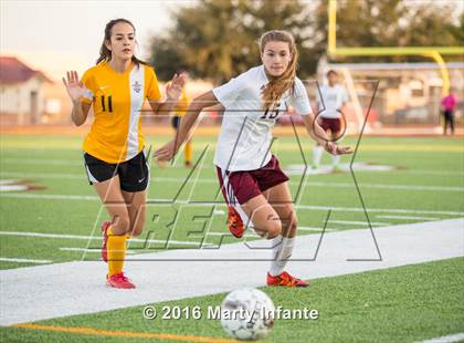 Thumbnail 2 in Hanna @ Los Fresnos  photogallery.