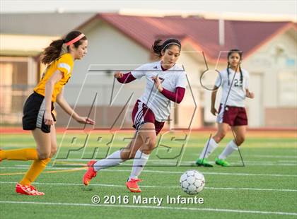 Thumbnail 1 in Hanna @ Los Fresnos  photogallery.