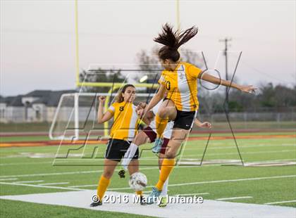 Thumbnail 2 in Hanna @ Los Fresnos  photogallery.