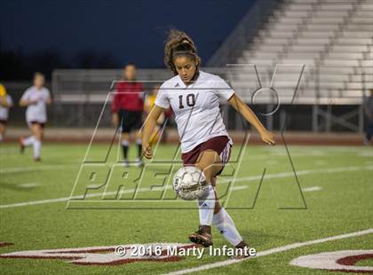 Thumbnail 3 in Hanna @ Los Fresnos  photogallery.