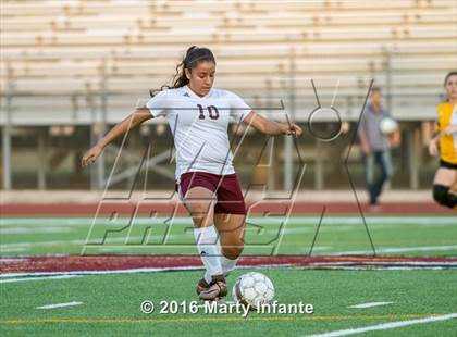 Thumbnail 2 in Hanna @ Los Fresnos  photogallery.
