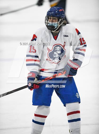 Thumbnail 3 in Webster-Thomas vs. Fairport photogallery.