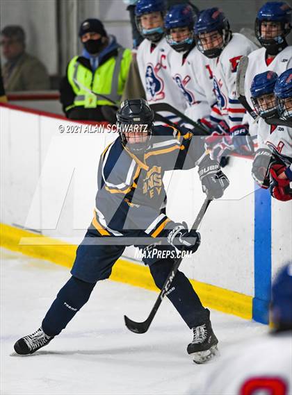 Thumbnail 1 in Webster-Thomas vs. Fairport photogallery.