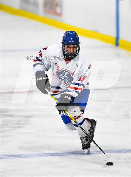 Thumbnail 1 in Webster-Thomas vs. Fairport photogallery.