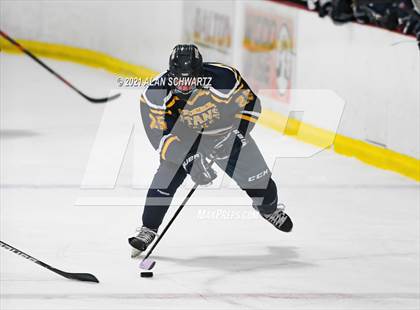Thumbnail 1 in Webster-Thomas vs. Fairport photogallery.
